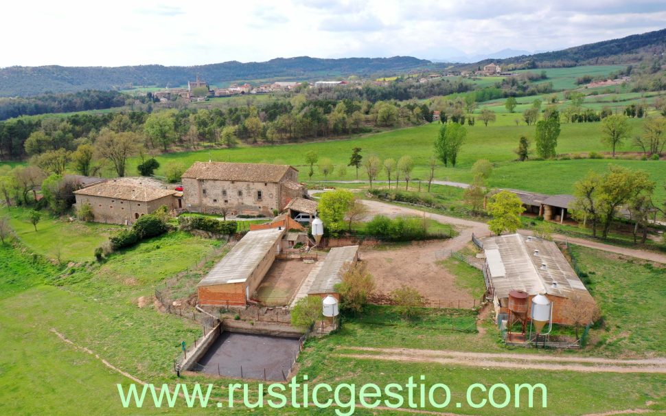 Finca rústica con masía en Sant Boi de Lluçanès (Osona)