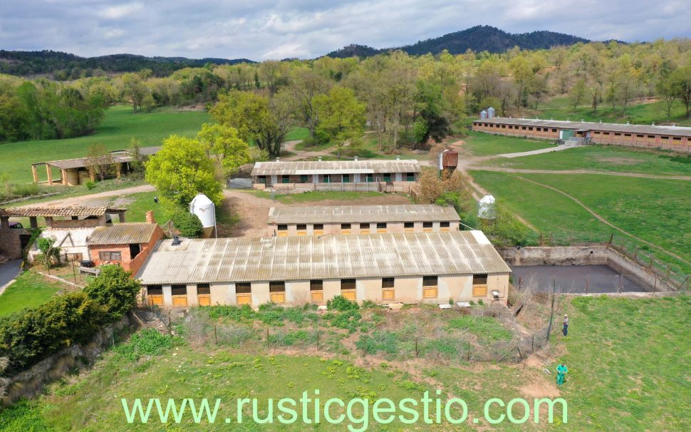 Finca rústica con masía en Sant Boi de Lluçanès (Osona)