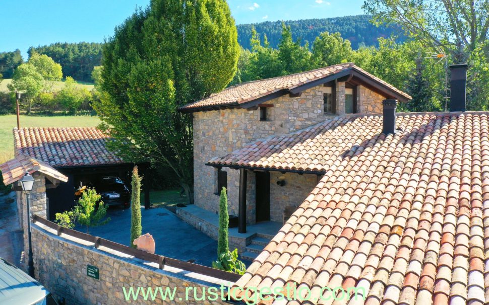 Finca urbana con casa de campo en Bellver de Cerdanya (La Cerdanya)