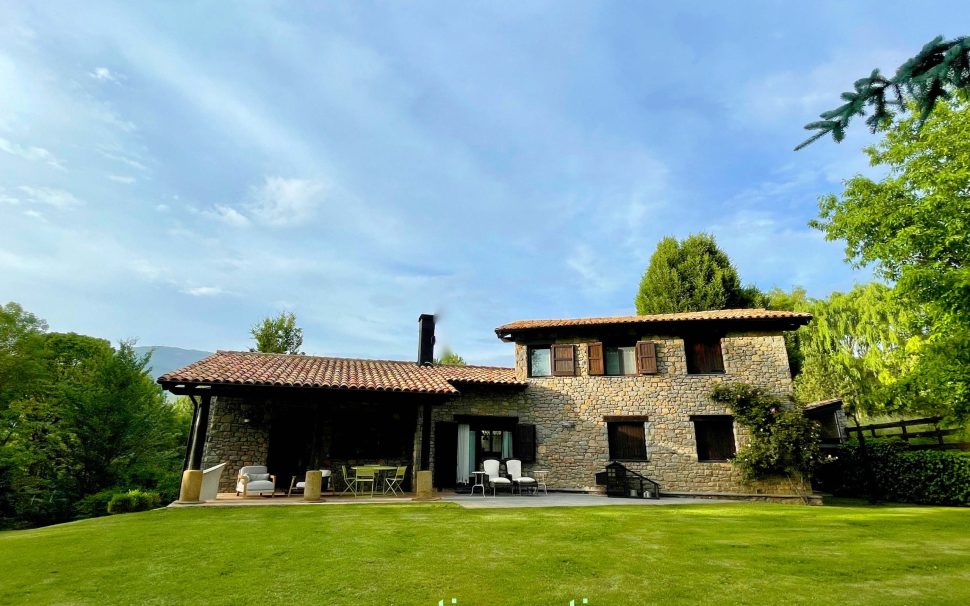 Finca urbana con casa de campo en Bellver de Cerdanya (La Cerdanya)