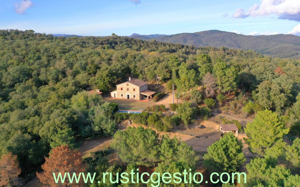 Finca rústica amb masia a Sant Feliu de Buixalleu (La Selva)