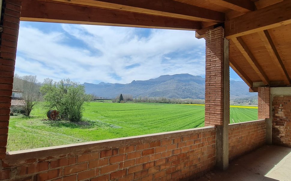 Finca rústica con masía en La Vall d’en Bas (Garrotxa)