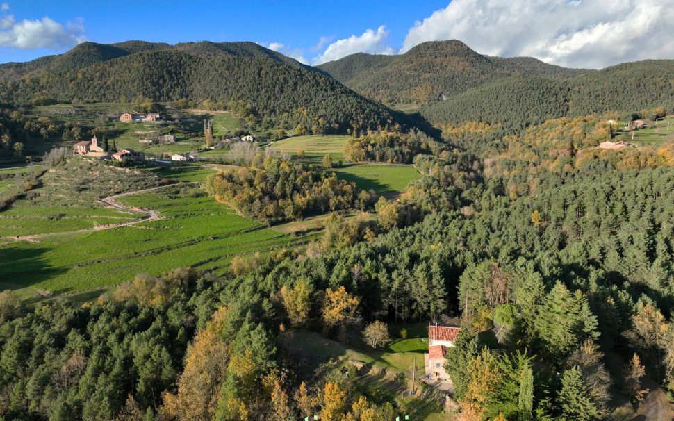 Finca rústica amb masia a Les Llosses (Ripollès)