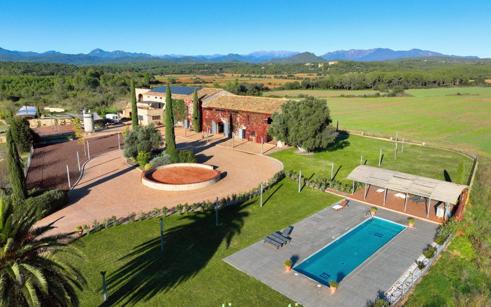 Finca rústica amb hotel rural a Llers (Alt Empordà)