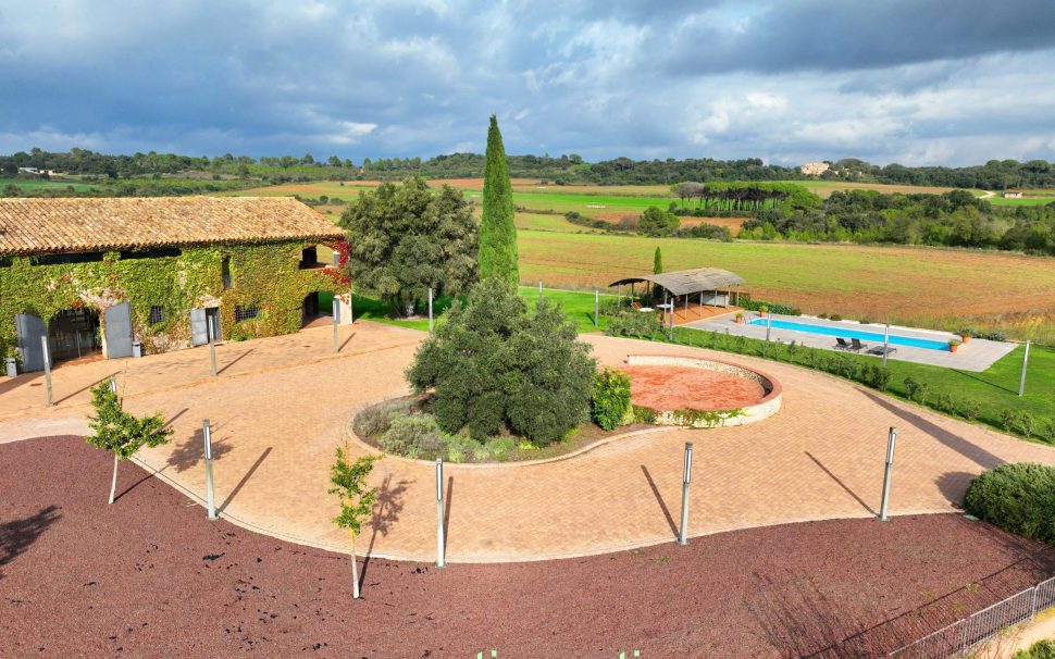 Finca rústica amb hotel rural a Llers (Alt Empordà)