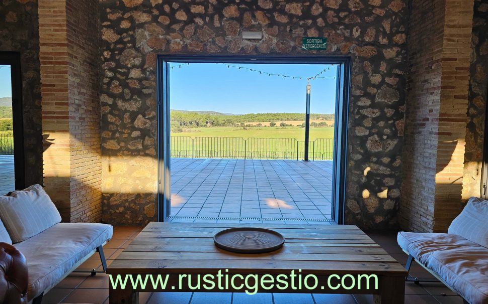 Finca rústica amb hotel rural a Llers (Alt Empordà)