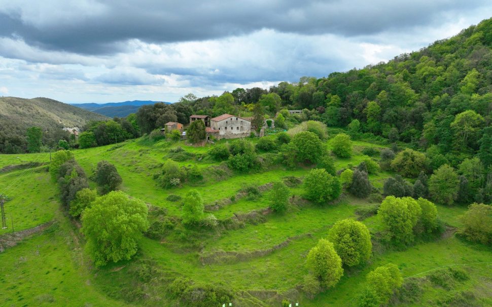 Finca rústica amb masia a Santa Pau (Garrotxa)