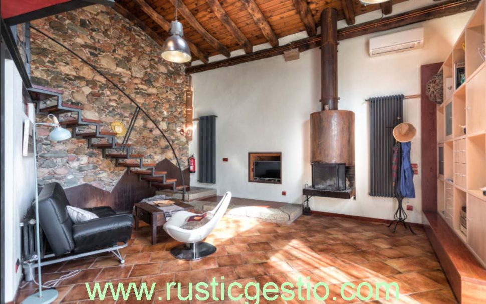 Finca rústica con masía/hotel rural en Sant Pere de Vilamajor (Vallès Oriental)