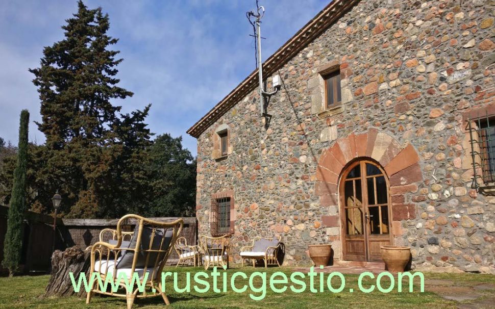 Finca rústica con masía/hotel rural en Sant Pere de Vilamajor (Vallès Oriental)