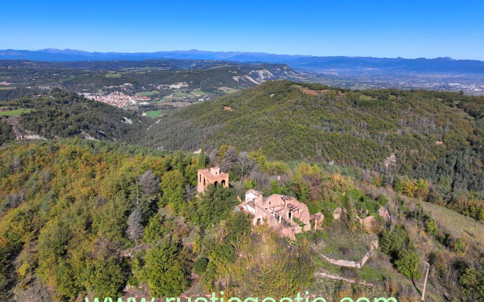 Finca rústica amb masia Vic (Osona)