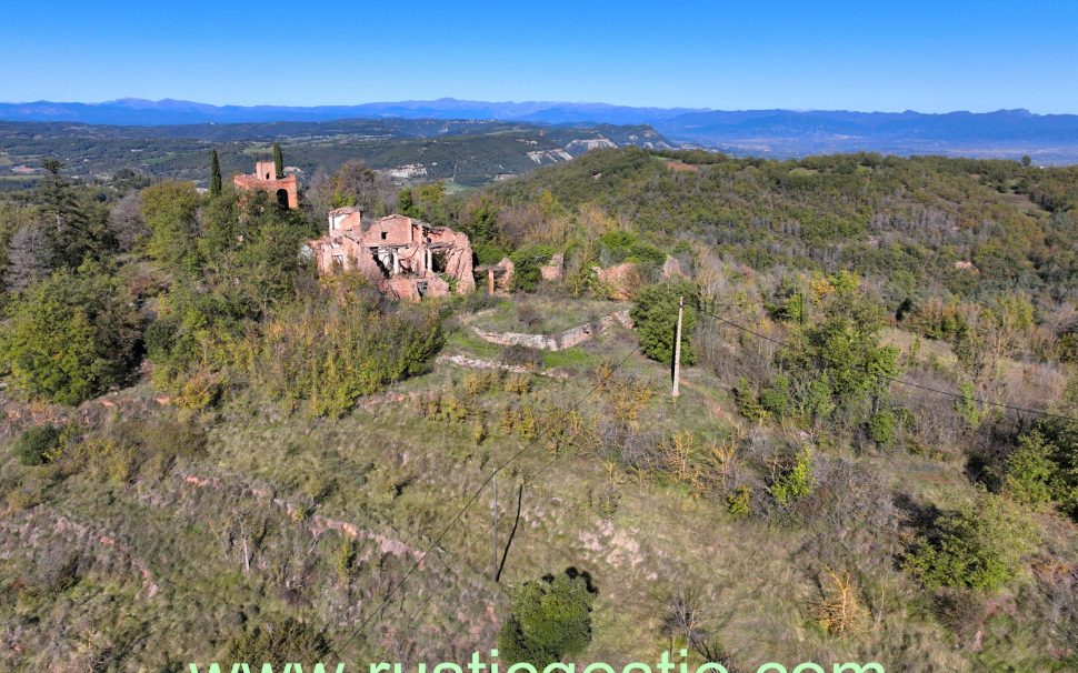 Finca rústica amb masia Vic (Osona)